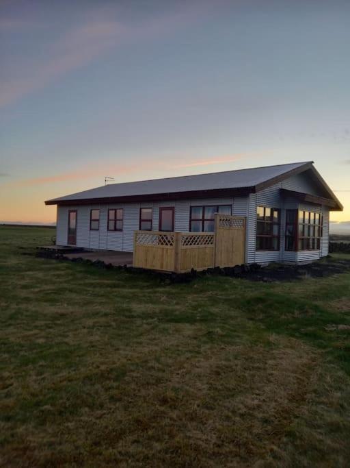Eaglerock Guesthouse And Tours Kirkjubæjarklaustur المظهر الخارجي الصورة
